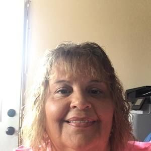 Meet your Posher, Debbie